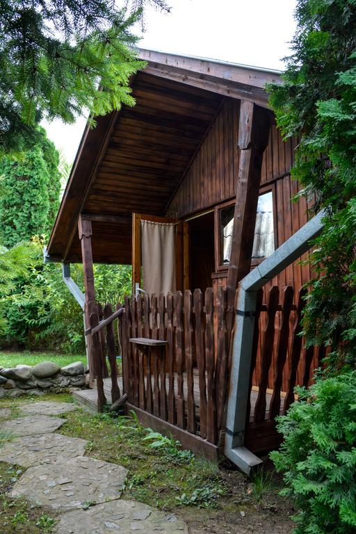 Camping Robinson Country Club Oradea Bagian luar foto